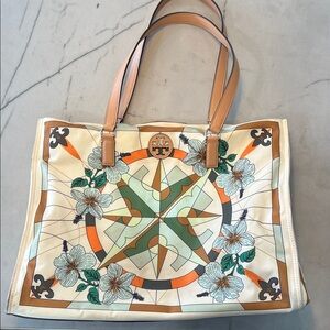 Tory Burch Geometric Floral Tote - Cream and Tan